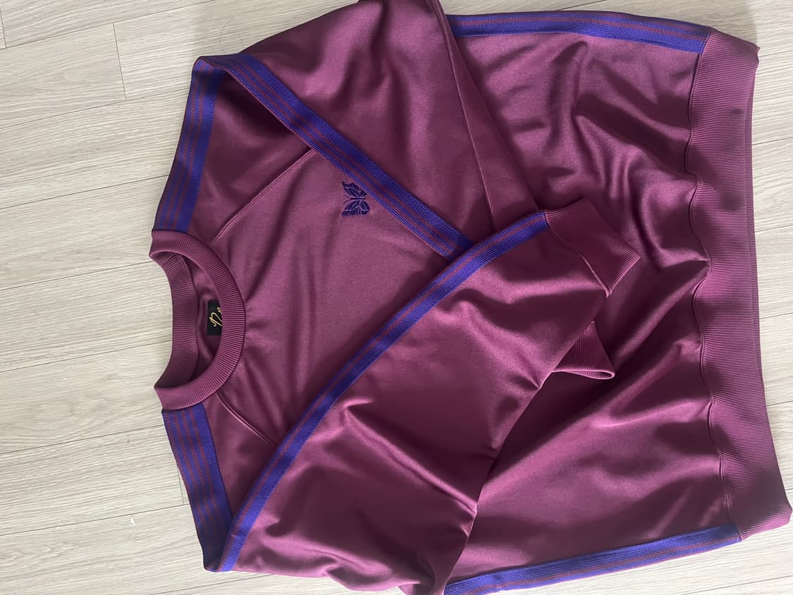 니들스 트랙 크루넥 맨투맨 L 와인 퍼플 상품이미지1