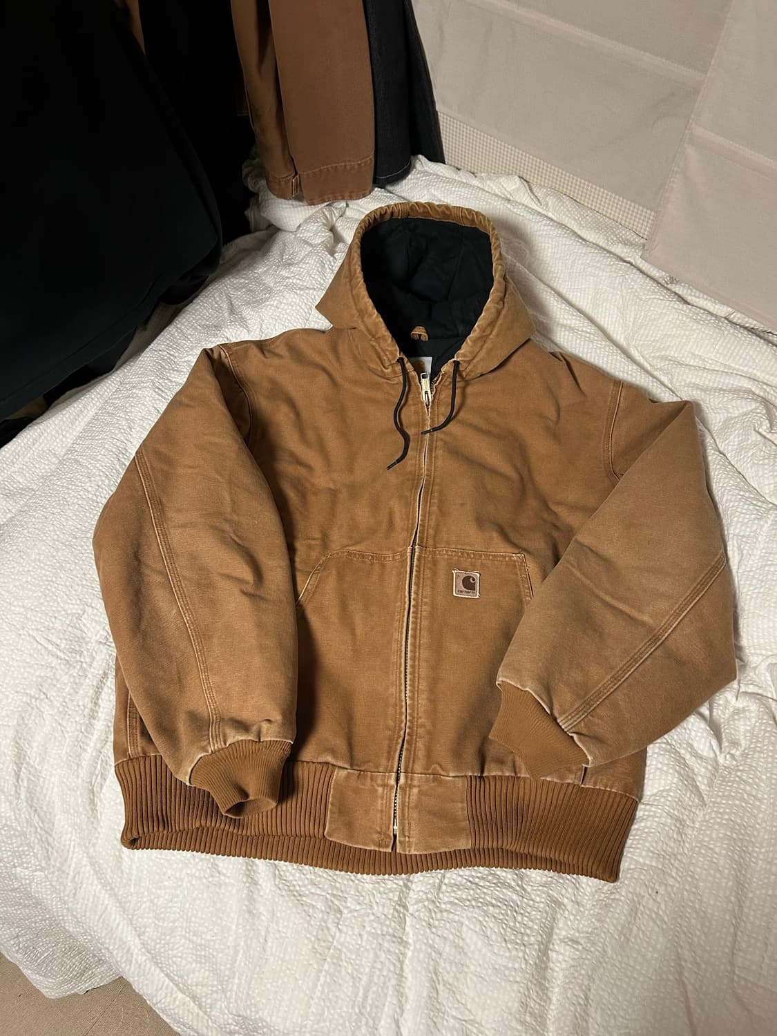 칼하트 액티브 자켓 판매! 상품이미지1