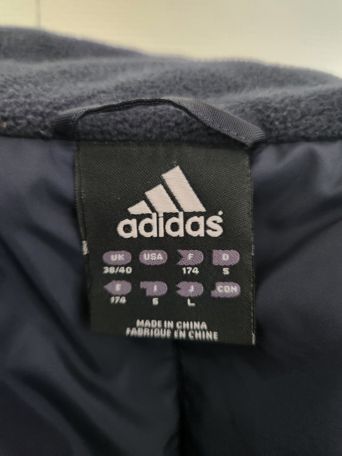 아디다스 레알마드리드 벤치 파카 사이즈L 상품이미지3