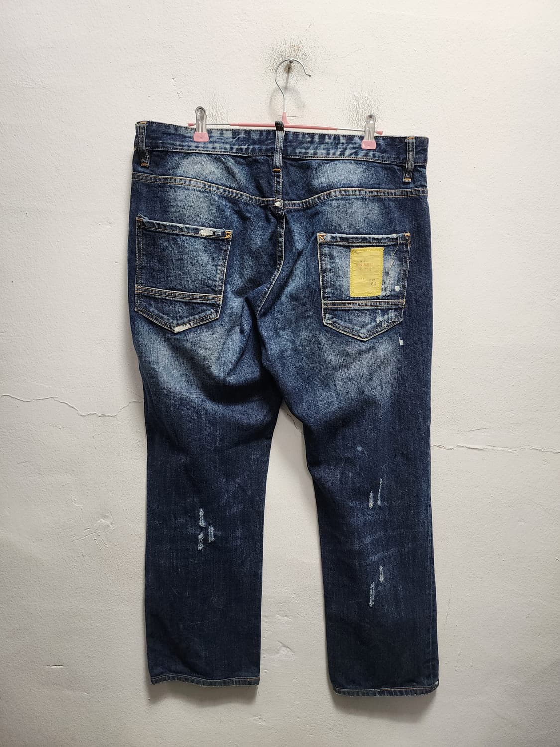 디스퀘어드2 데미지 8부 워싱 데님 청바지 상품이미지1