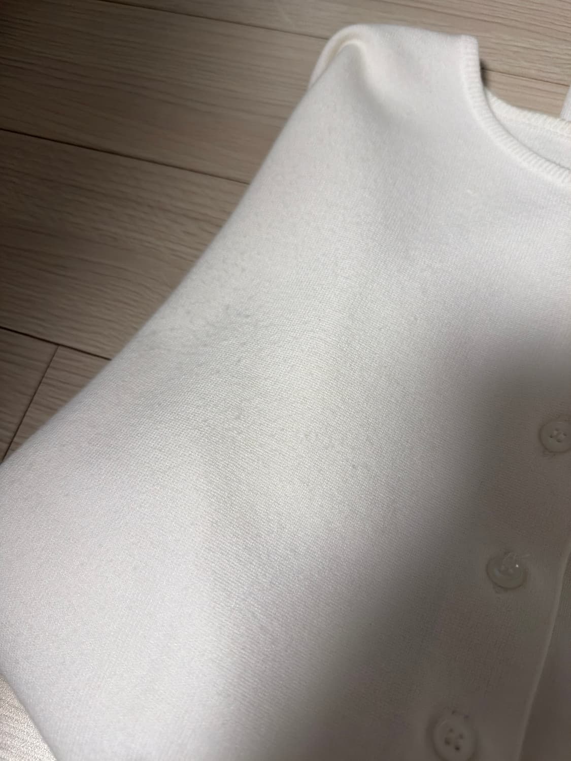 아모멘토 round sleeve shirred cardigan 상품이미지3