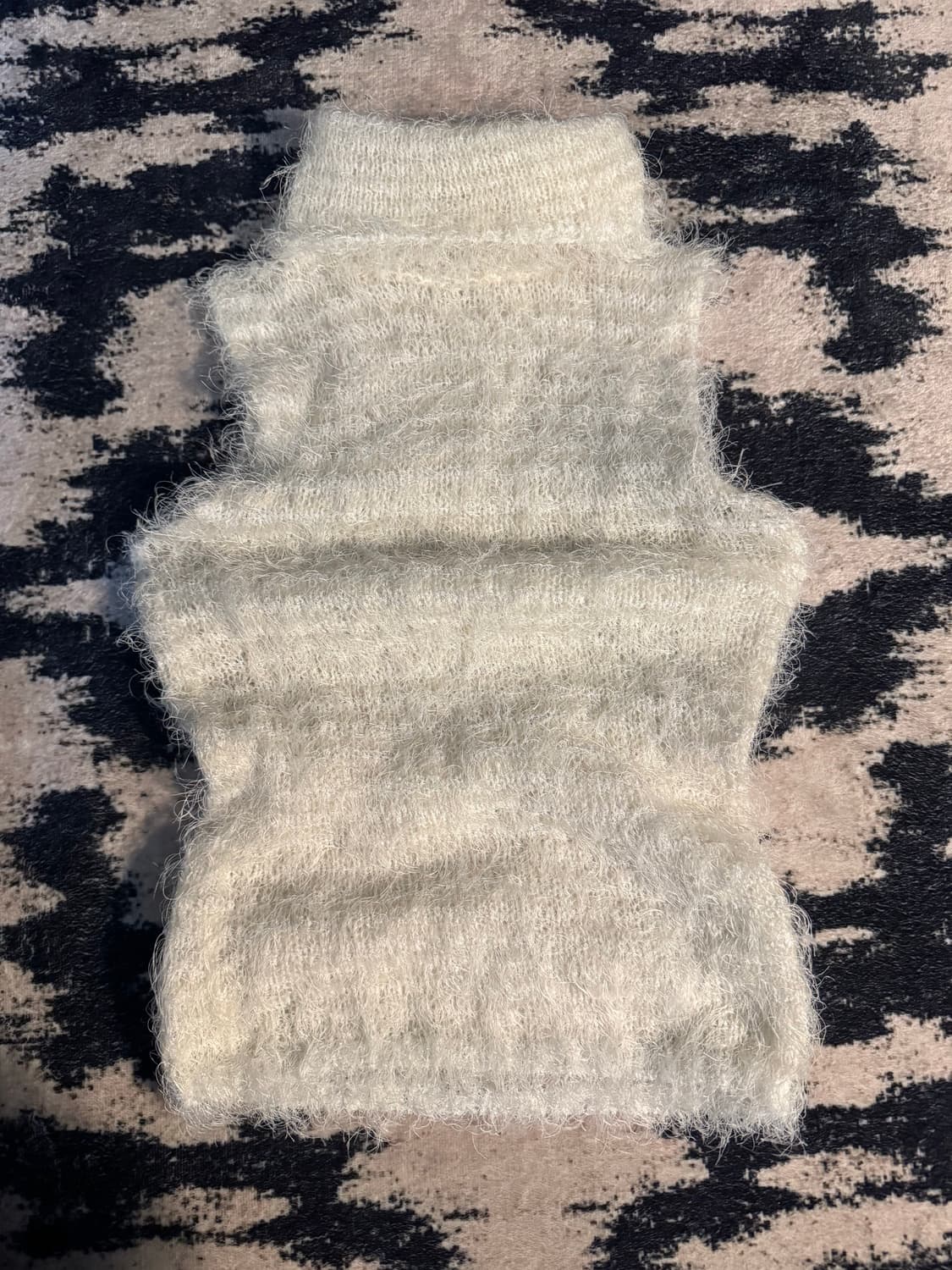 펑크 락시크 y2k 모헤어 니트 목폴라 나시 상품이미지1