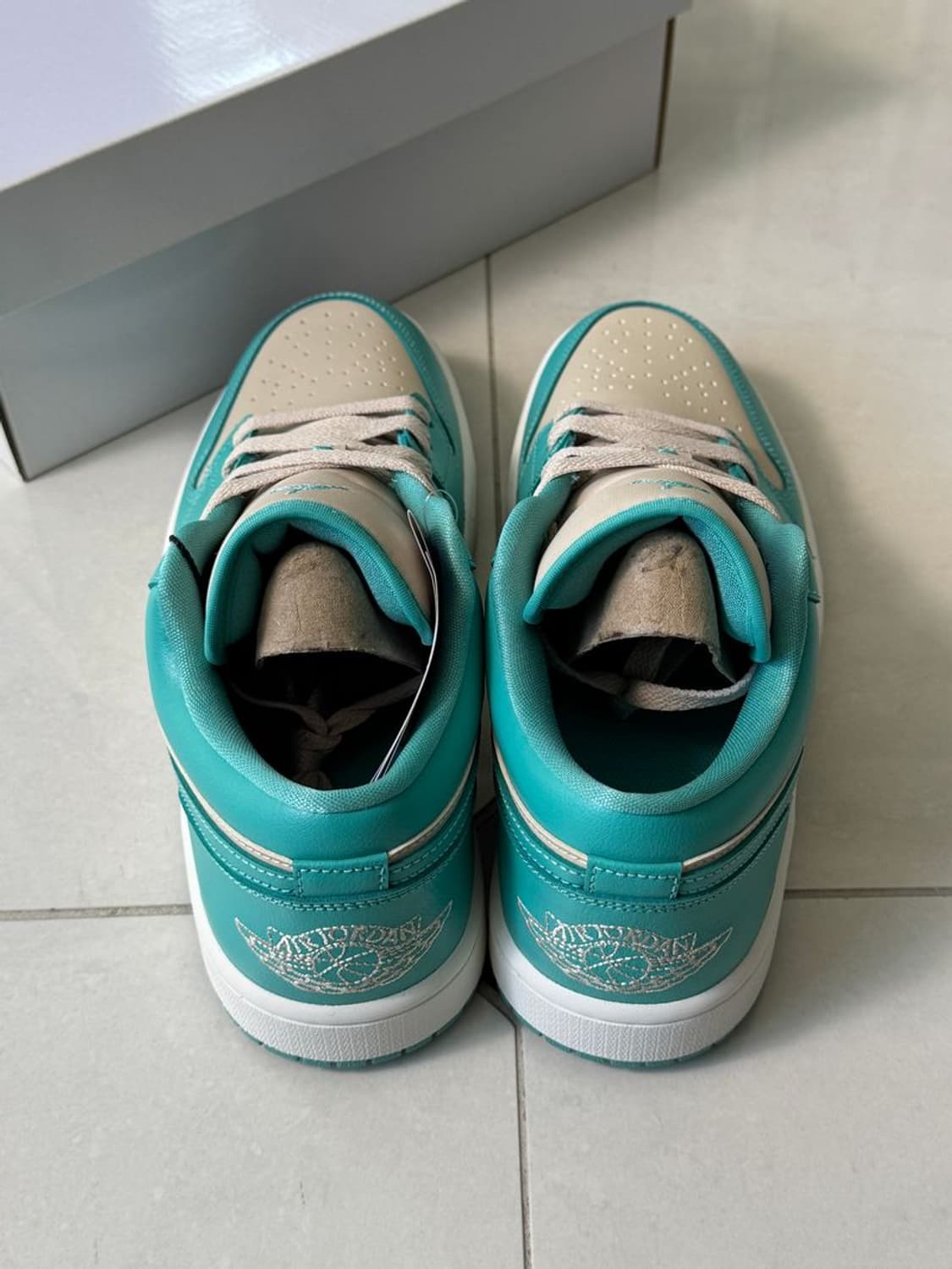 WOMENS AIRJORDAN 에어조던 1 9810422 상품이미지3