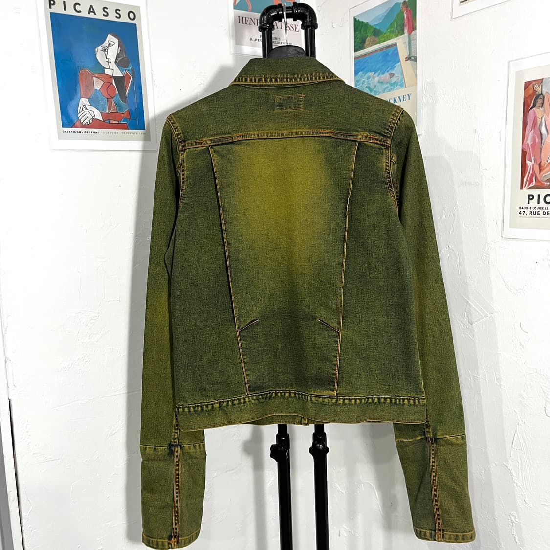 소매 디테일 핀턱 워싱 데님 자켓 상품이미지3