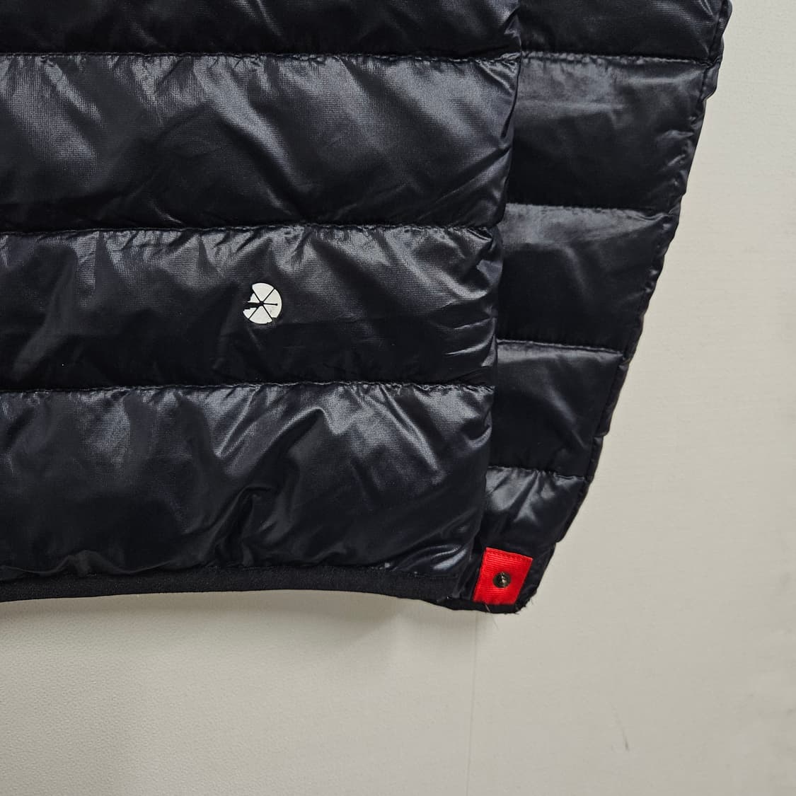 95 데상트 덕다운 후드 경량패딩 상품이미지4