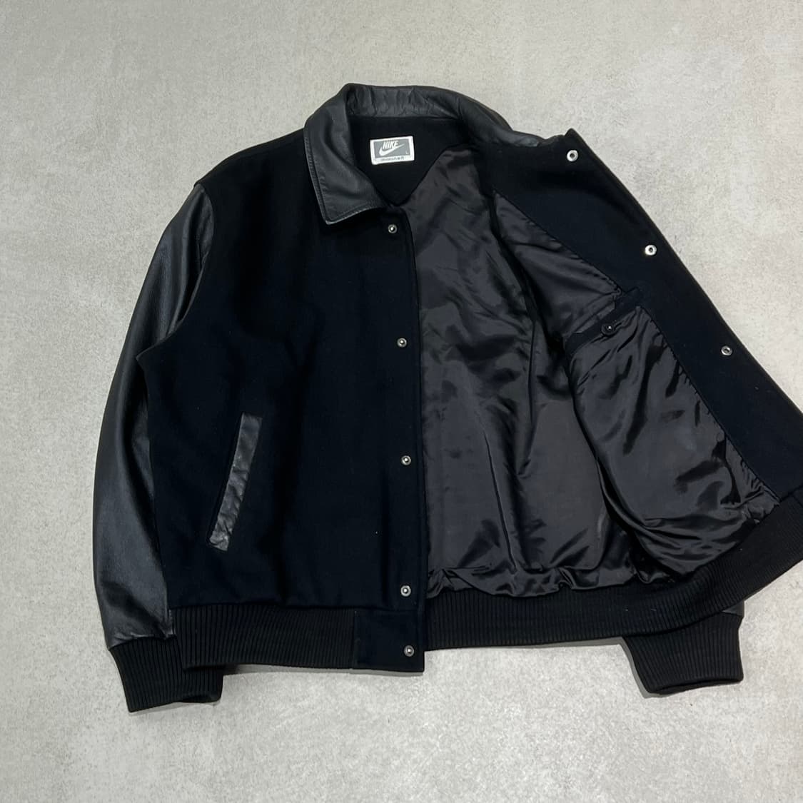 나이키 삼나스포츠 바시티자켓 s10332 상품이미지3