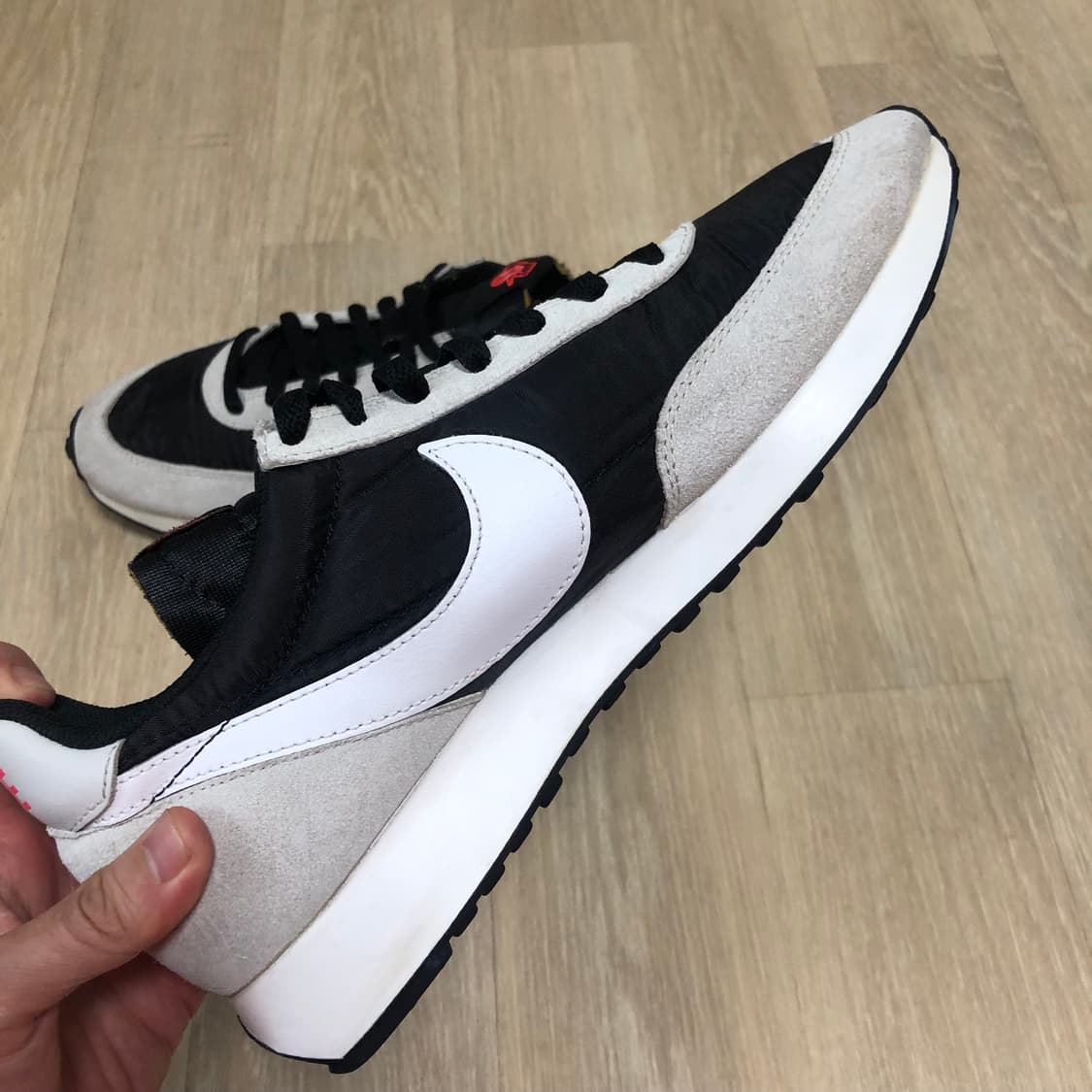 (280) 나이키 NIKE 에어 테일윈드 79 월드 와이드 스니커즈 상품이미지4