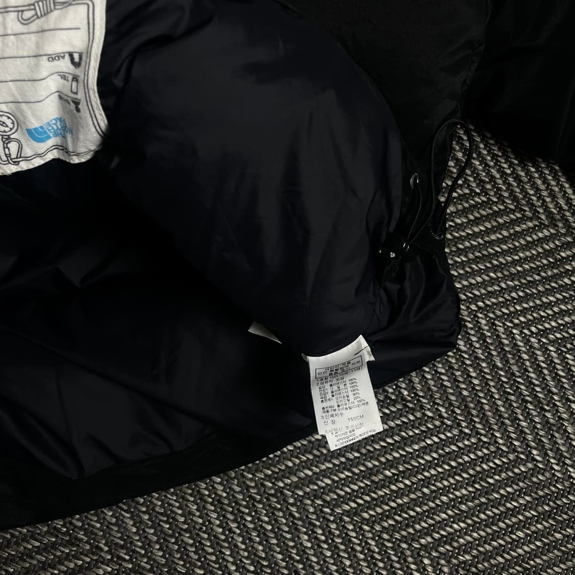 노스페이스 포켓 덕다운 푸퍼 패딩 글로시 블랙 y 4830 상품이미지7