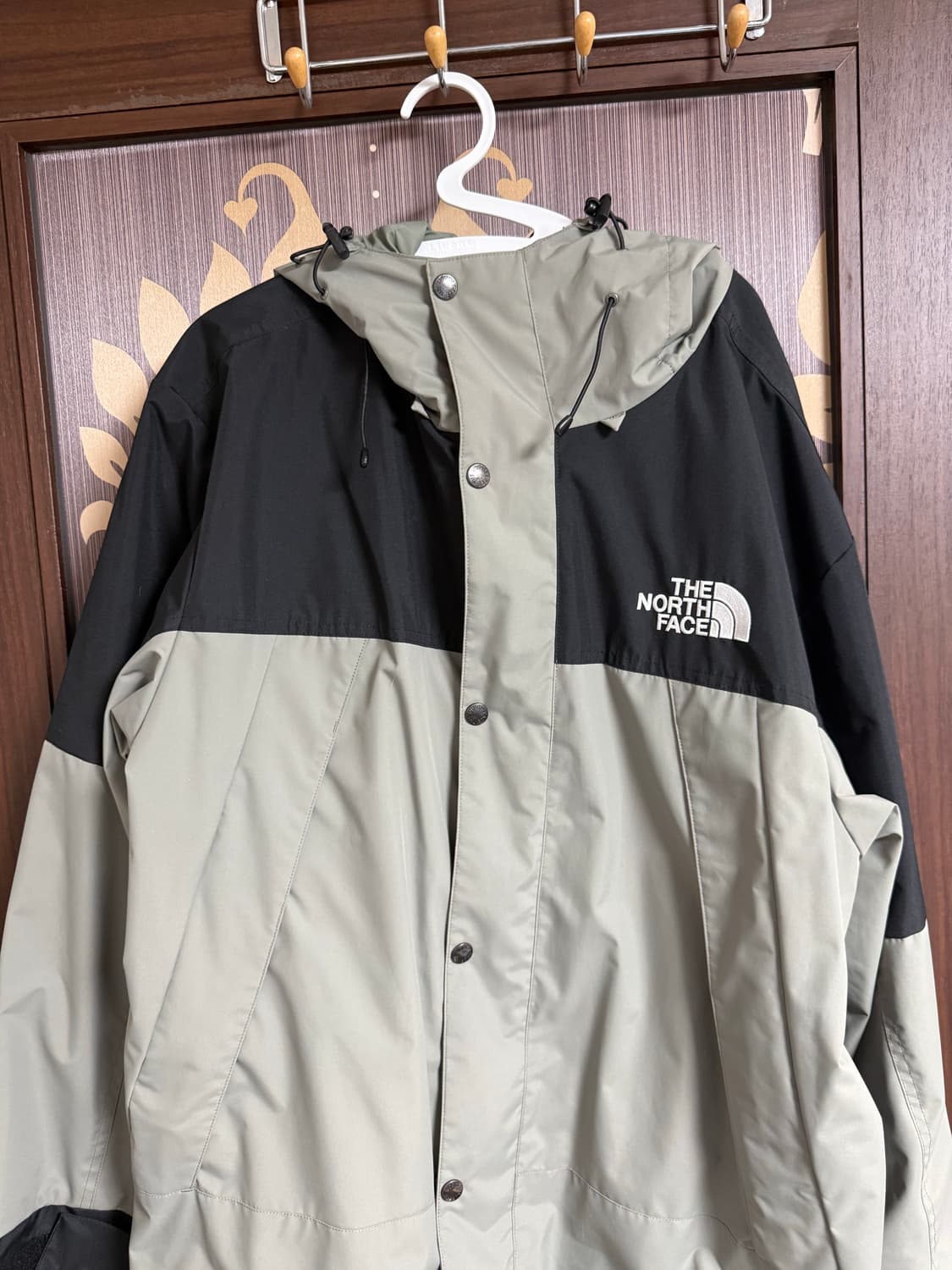 노스페이스 바람막이 상품이미지1