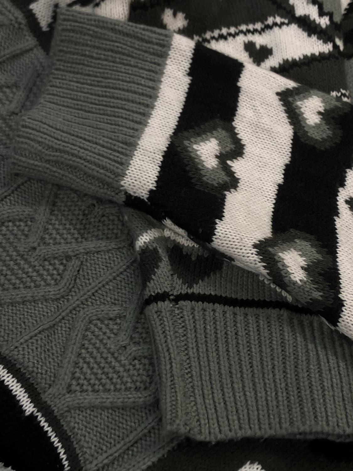 YWFG 빈티지 하트 패치워크 니트 그레이 #csz2622 상품이미지5