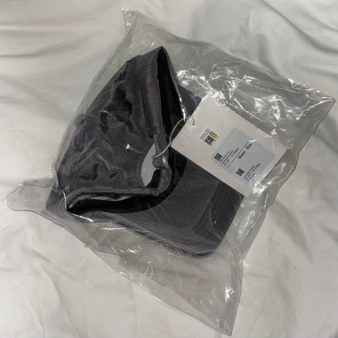 마뗑킴 마카롱 로고 볼캡 크리스피 실버 상품이미지2