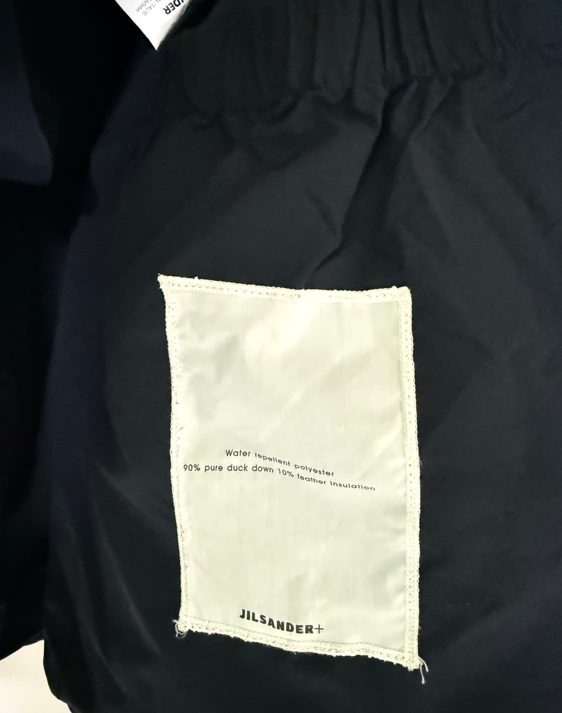 질샌더패딩! 얼바닉30 르메르 토템 파사드패턴 렉토 프라다 옌키옌키문달 상품이미지7