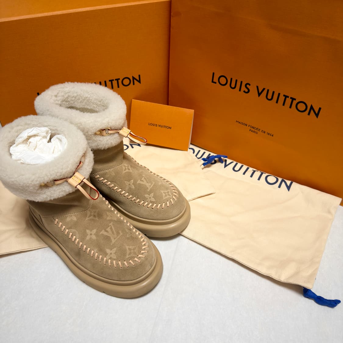 [백화점, 36size (240)]25FW 루이비통 코르티나 앵클 부츠  상품이미지2