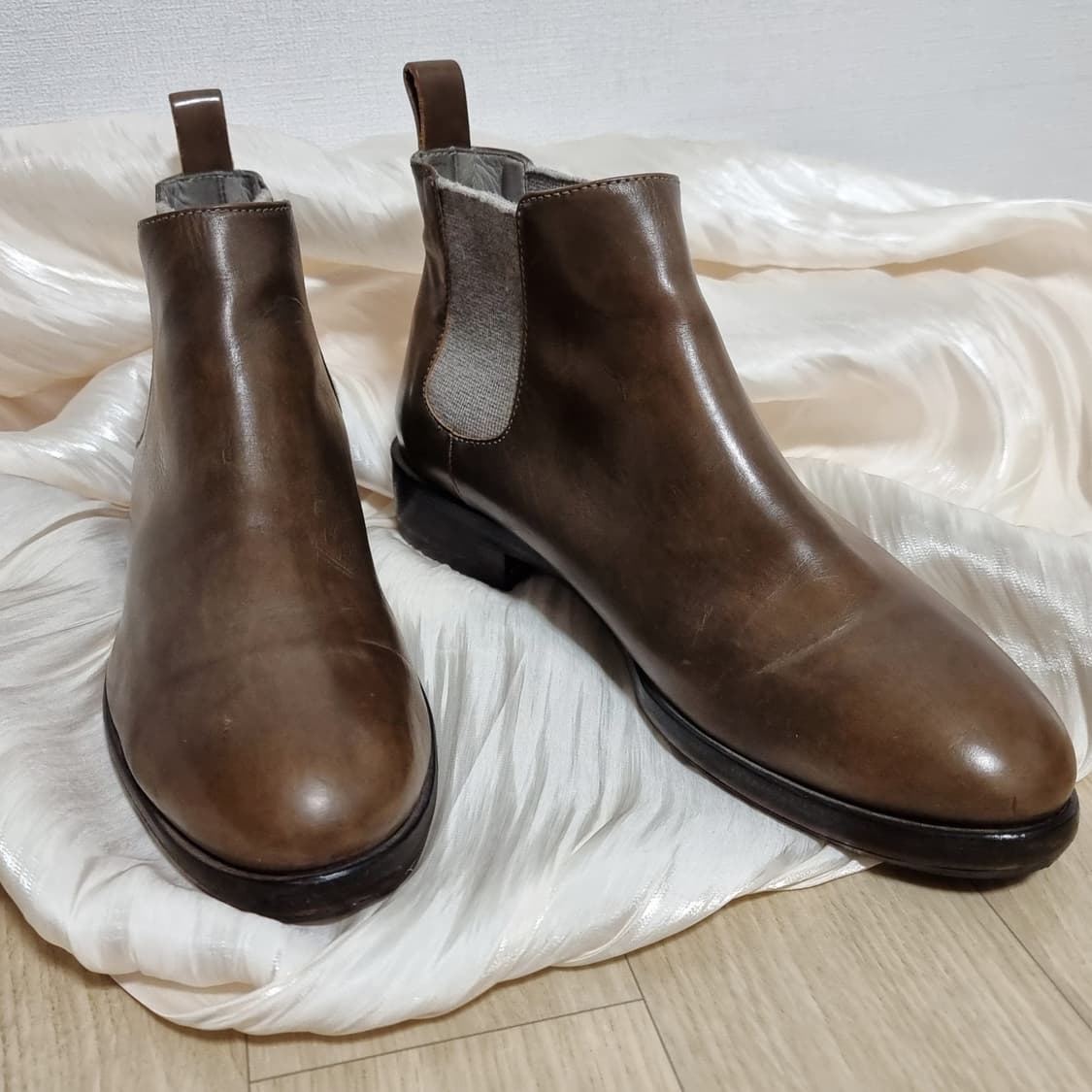 브루넬로 쿠치넬리 첼시부츠 앵클부츠 레더부츠 240/37 (3회착) 상품이미지1