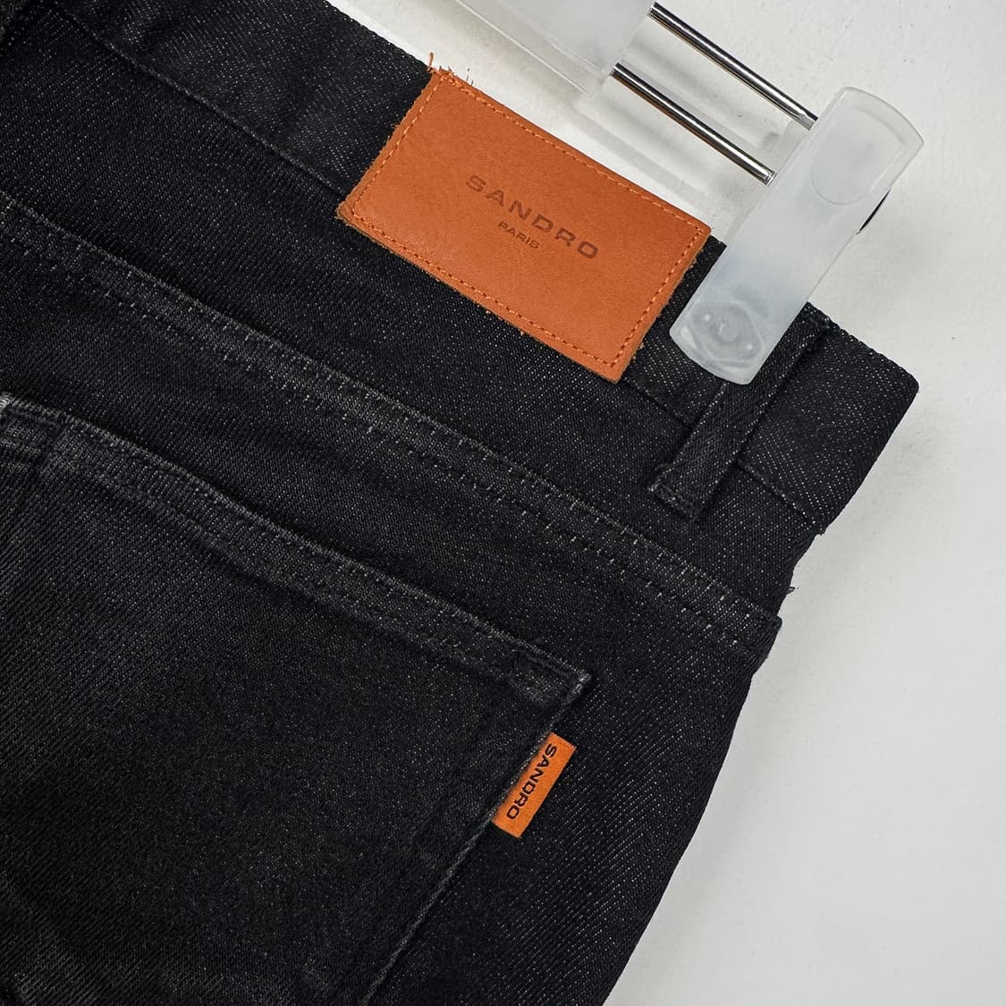 산드로 블랙 데님 팬츠 (30) 상품이미지4