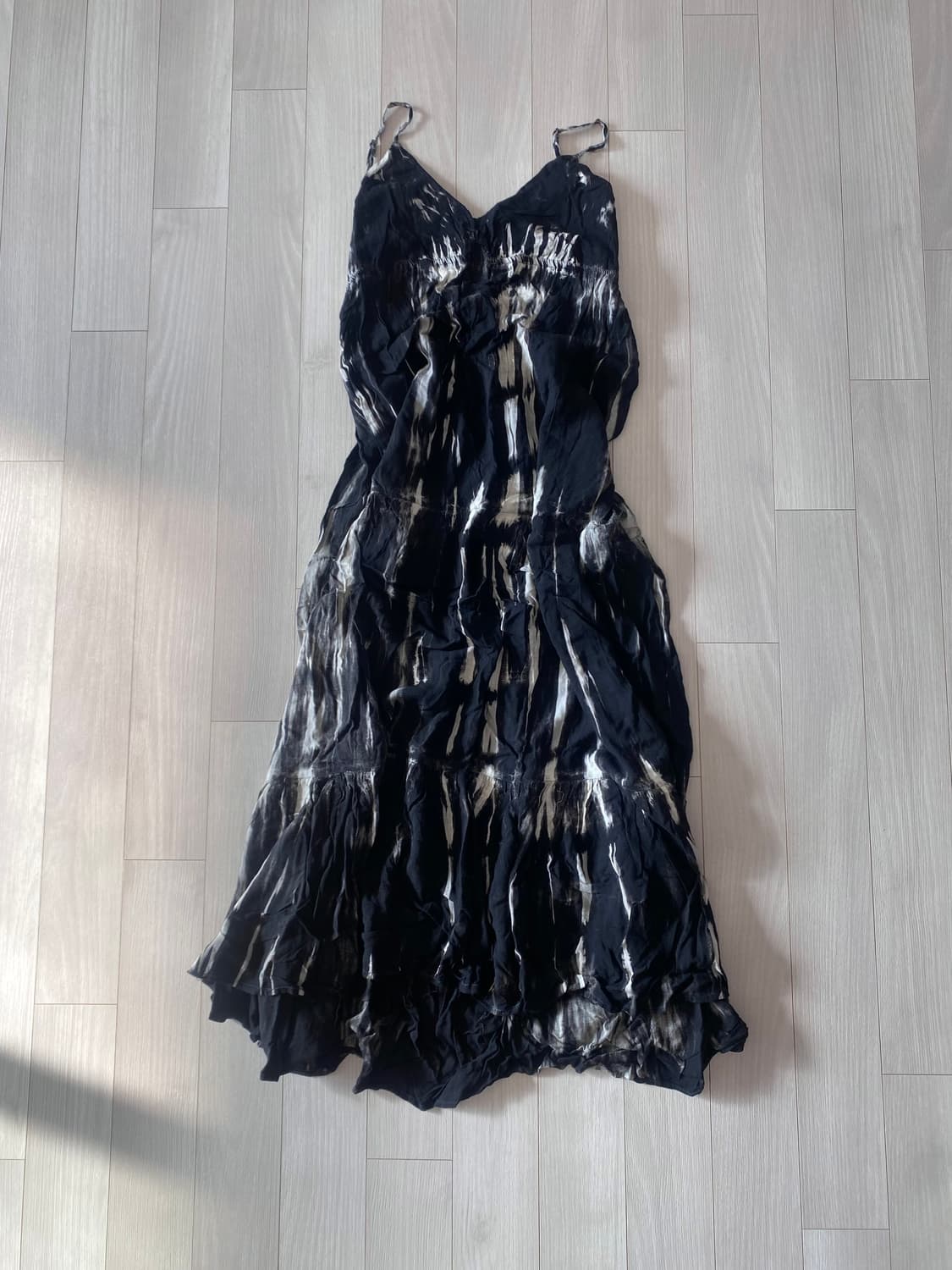 블랙 타이다이 롱 원피스 상품이미지1