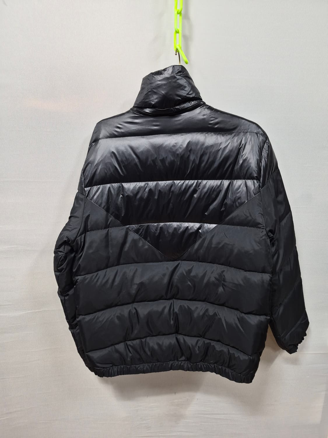 아디다스 블랙 패딩 점퍼 남성105 상품이미지2