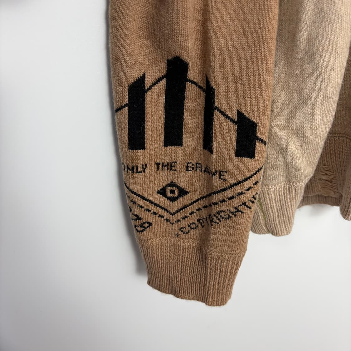 디젤 후드 패턴 니트 티셔츠 상품이미지5