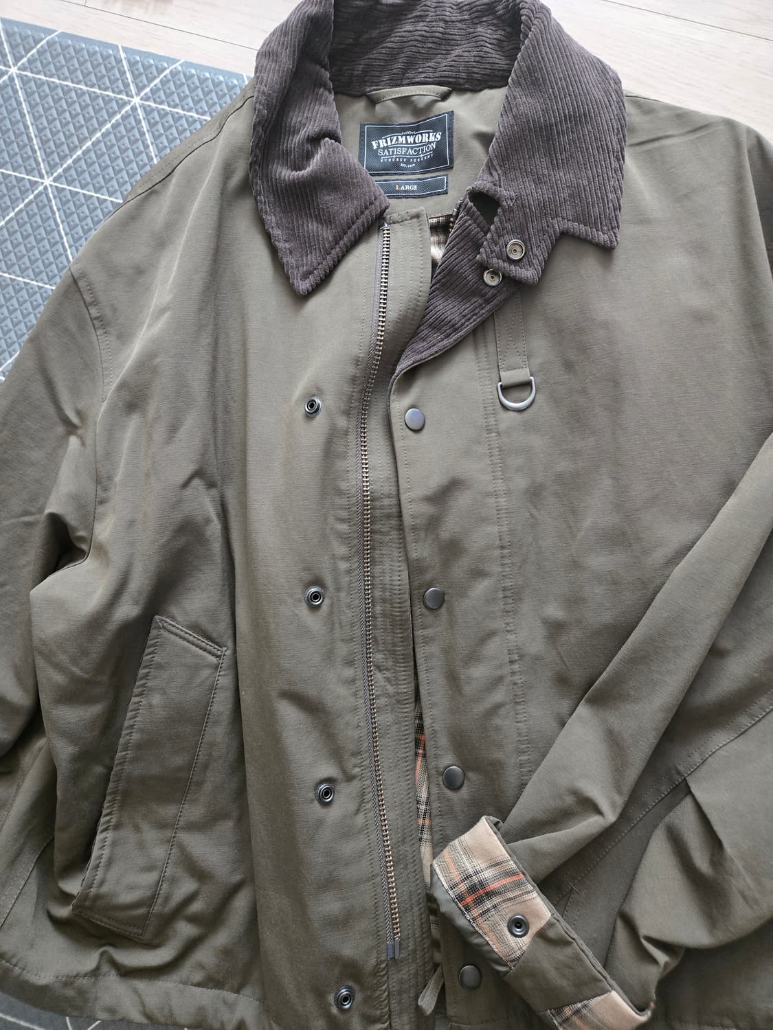 [프리즘웍스] 코듀로이 올리브,크림 자켓 L 상품이미지1