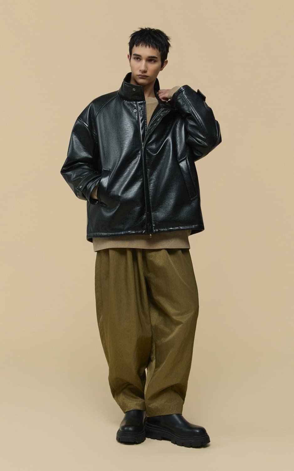 헤드메이너 커스텀멜로우 블랙 레더 패디드 파카 상품이미지2