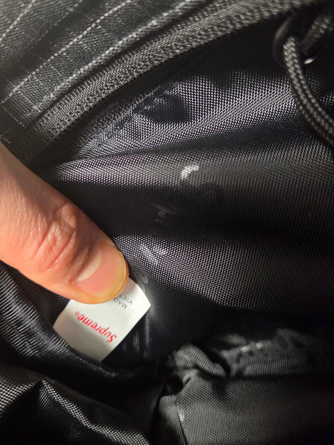 슈프림 크로스백 24ss 상품이미지2