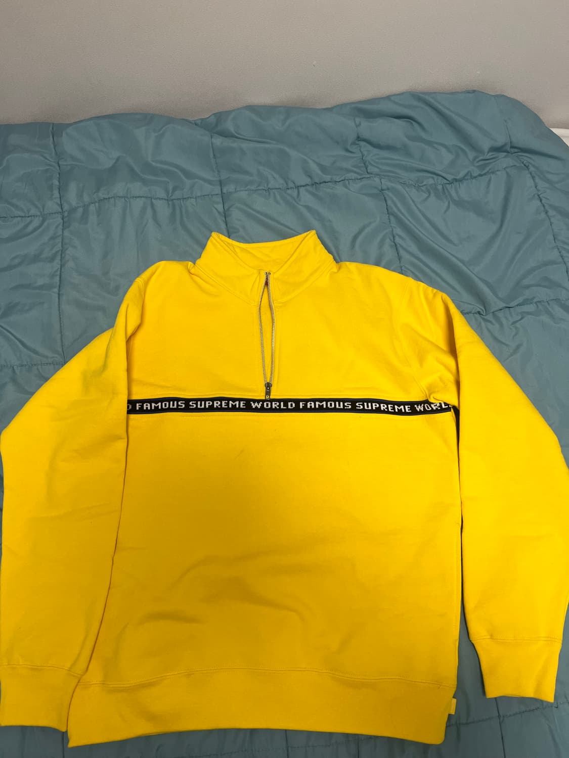 슈프림 World Famous 하프 집업 상품이미지1