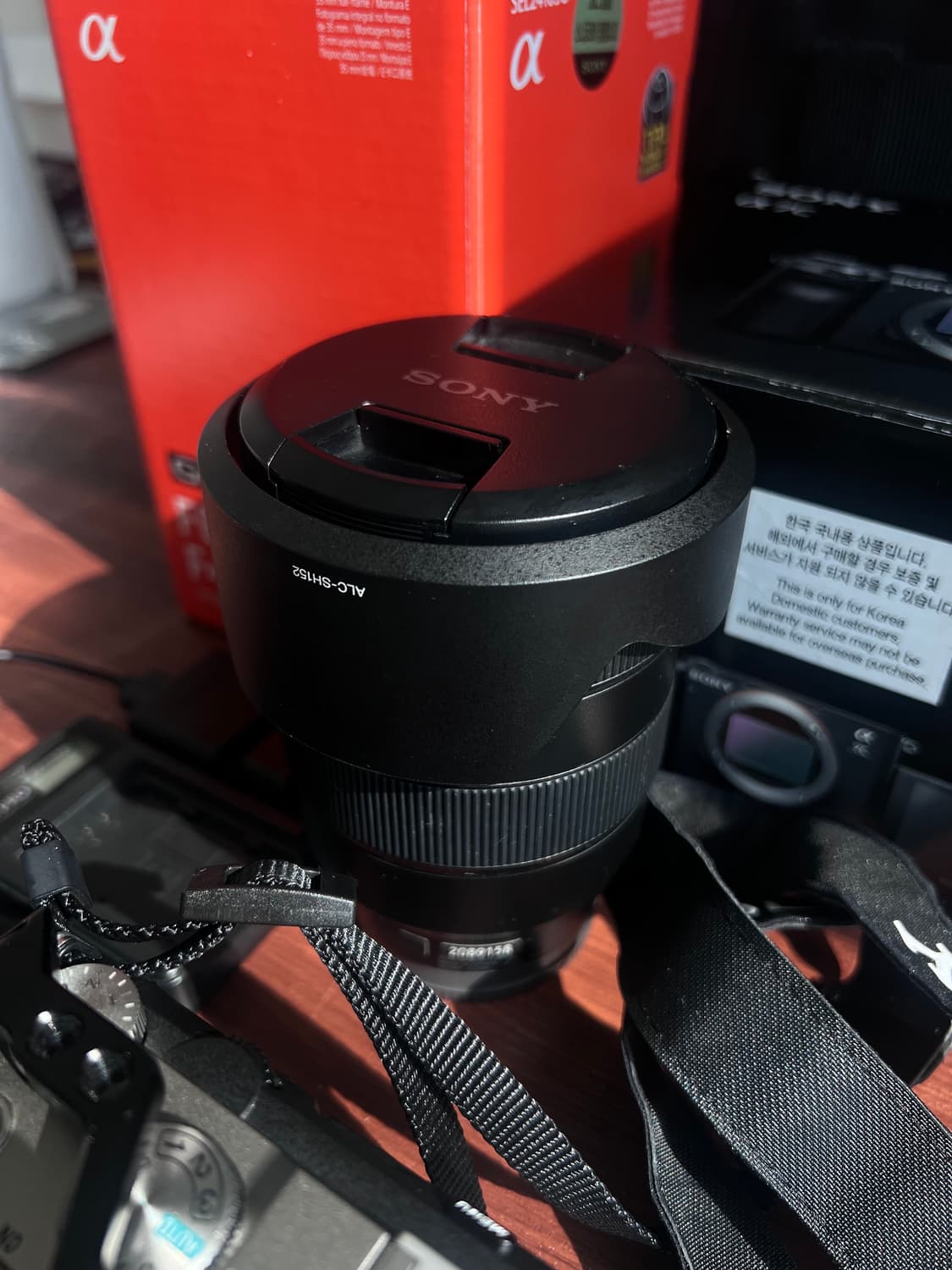 소니 A7C + SEL 24-105G렌즈,SmallRig케이지,배터리2개 상품이미지6