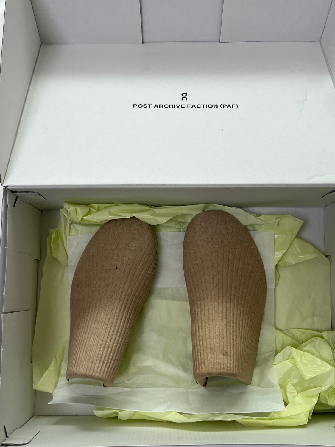 [270]파프x온러닝 클라우드몬스터 블랙 상품이미지8