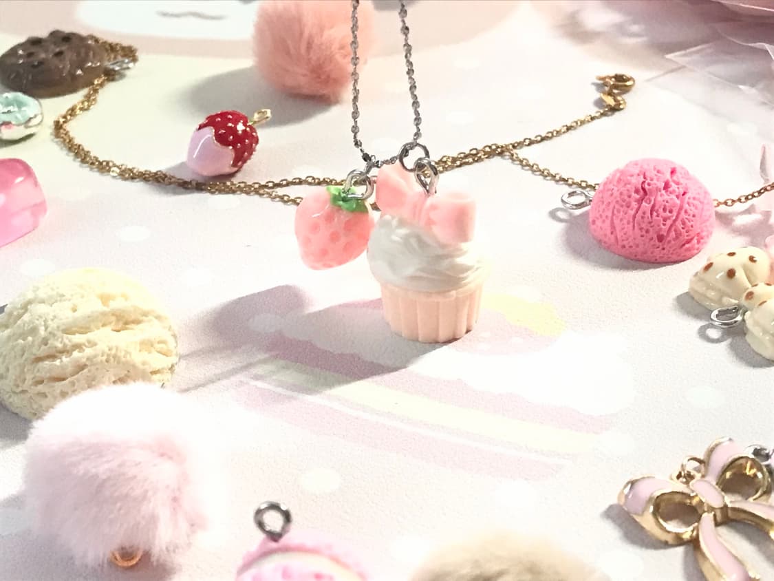[Handmade] Strawberry Cupcake Necklace 상품이미지3