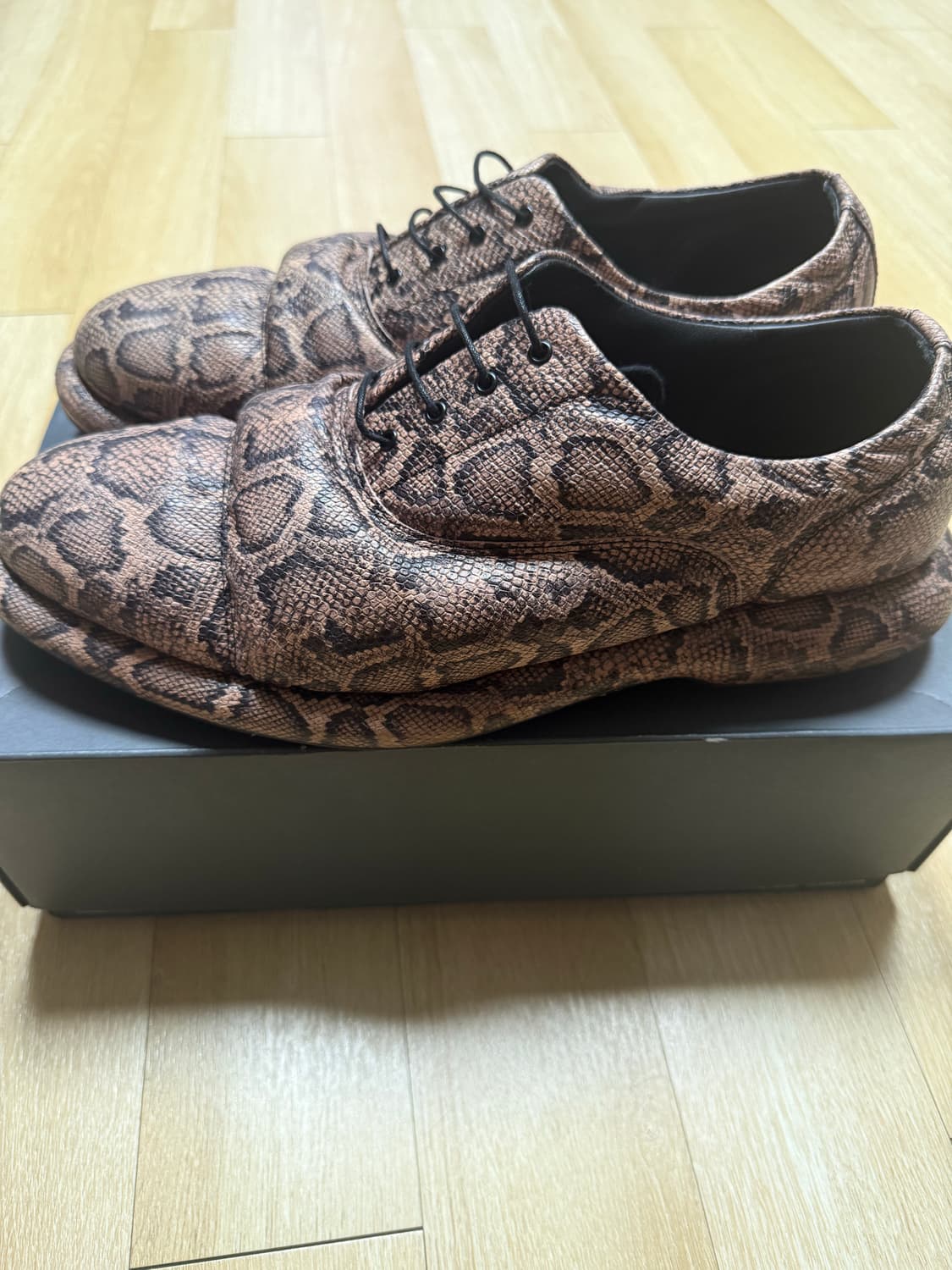 마틴로즈 클락스 상품이미지2