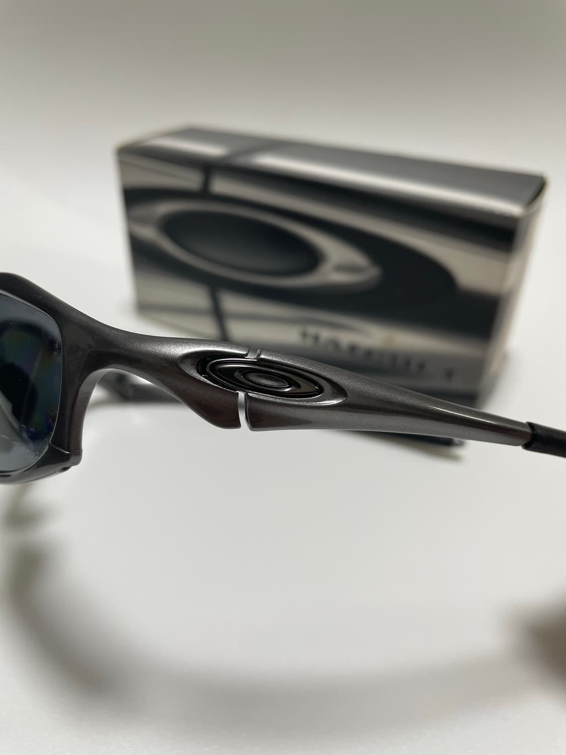 오클리 핫챗 카본 편광렌즈 급처 상품이미지6