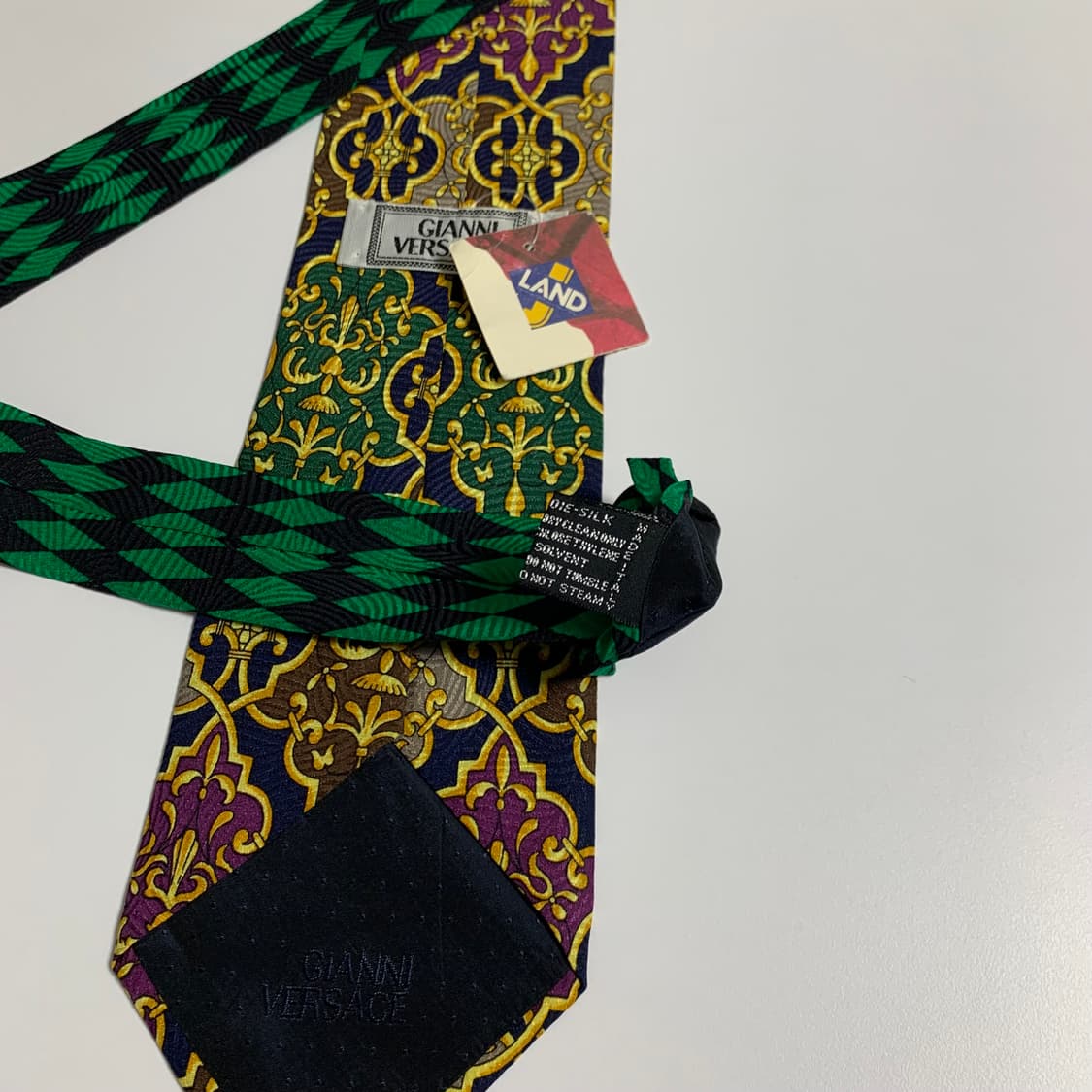 베르사체(VERSACE) 기하학적패턴 클래식 정장넥타이 최상급 상품이미지8