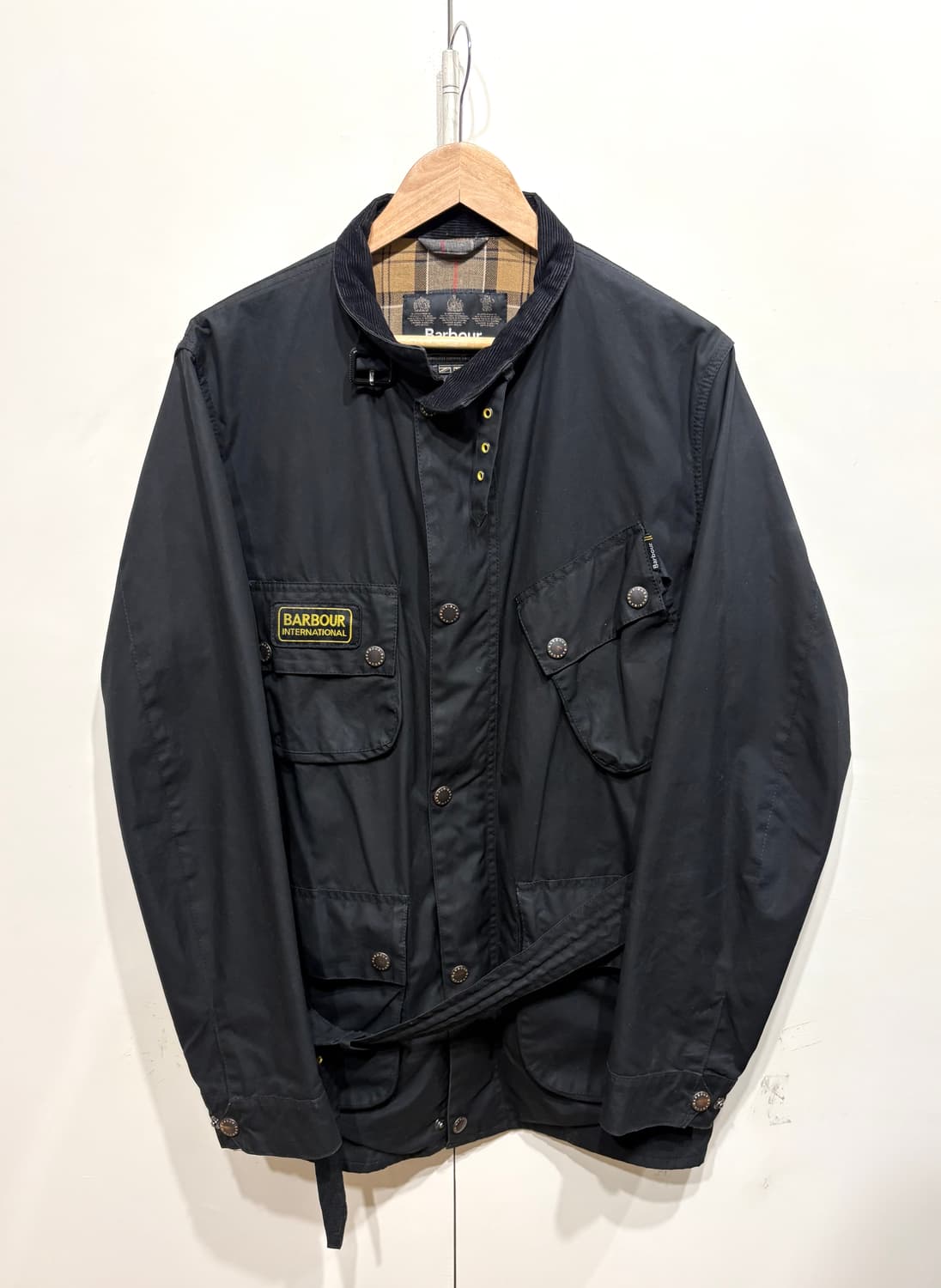 바버 인터네셔널 왁스 자켓 상품이미지1
