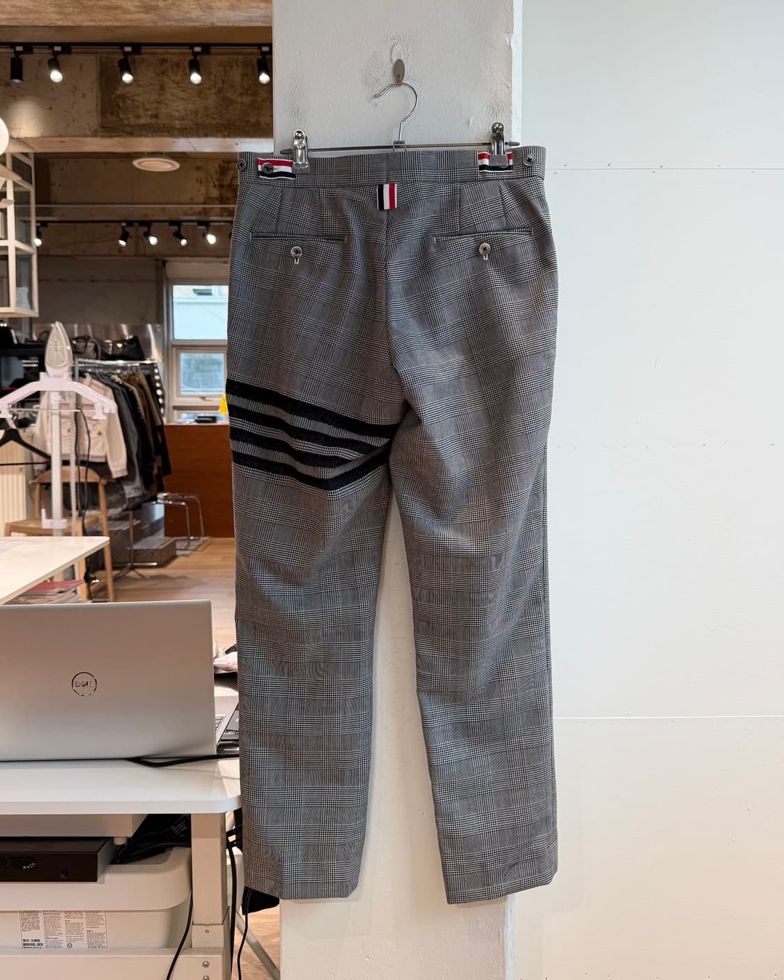 톰브라운 플란넬 4바 클래식 팬츠 상품이미지5