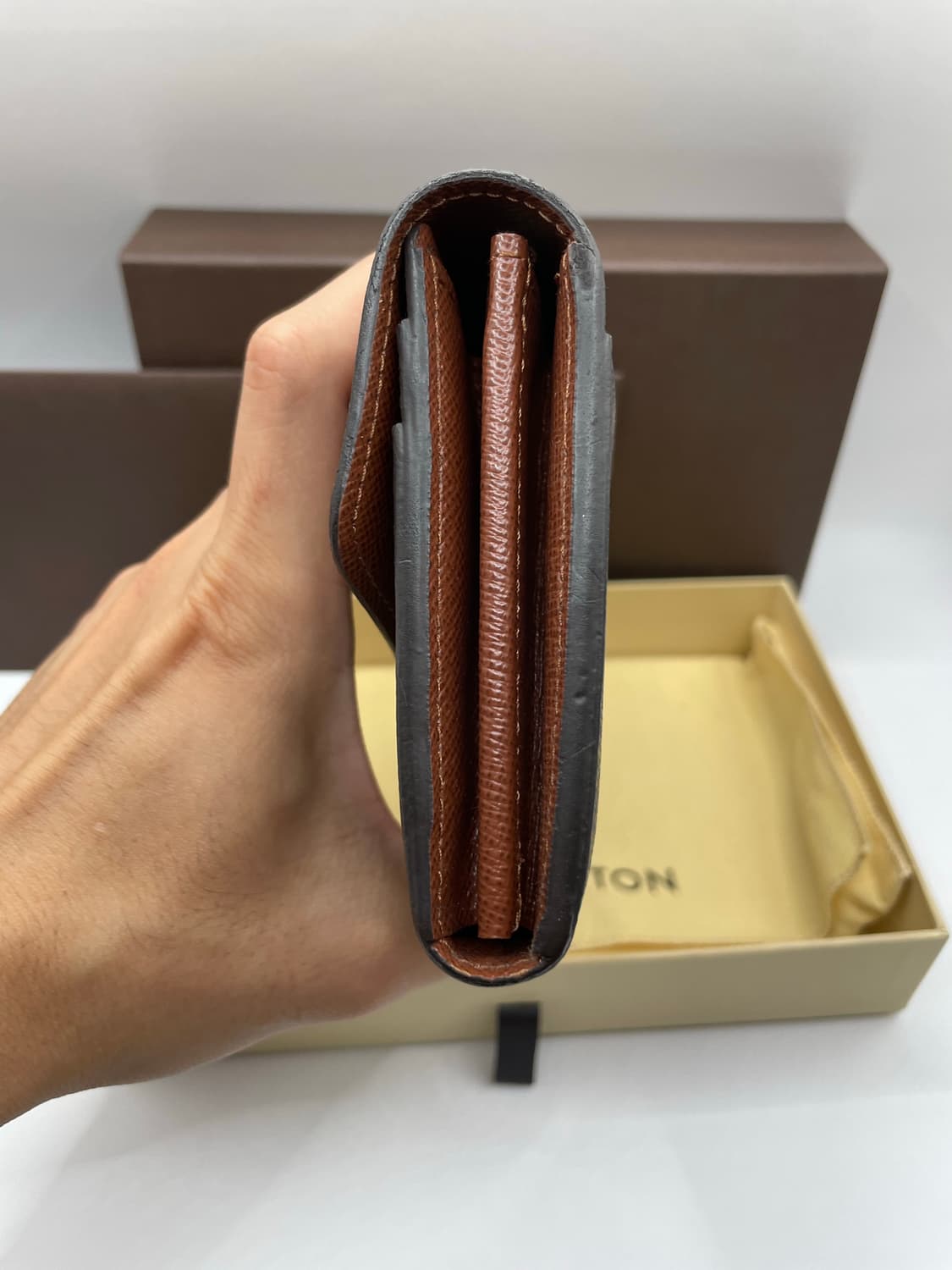 루이비통 장지갑 사라 월렛 모노그램 M60531 상품이미지3