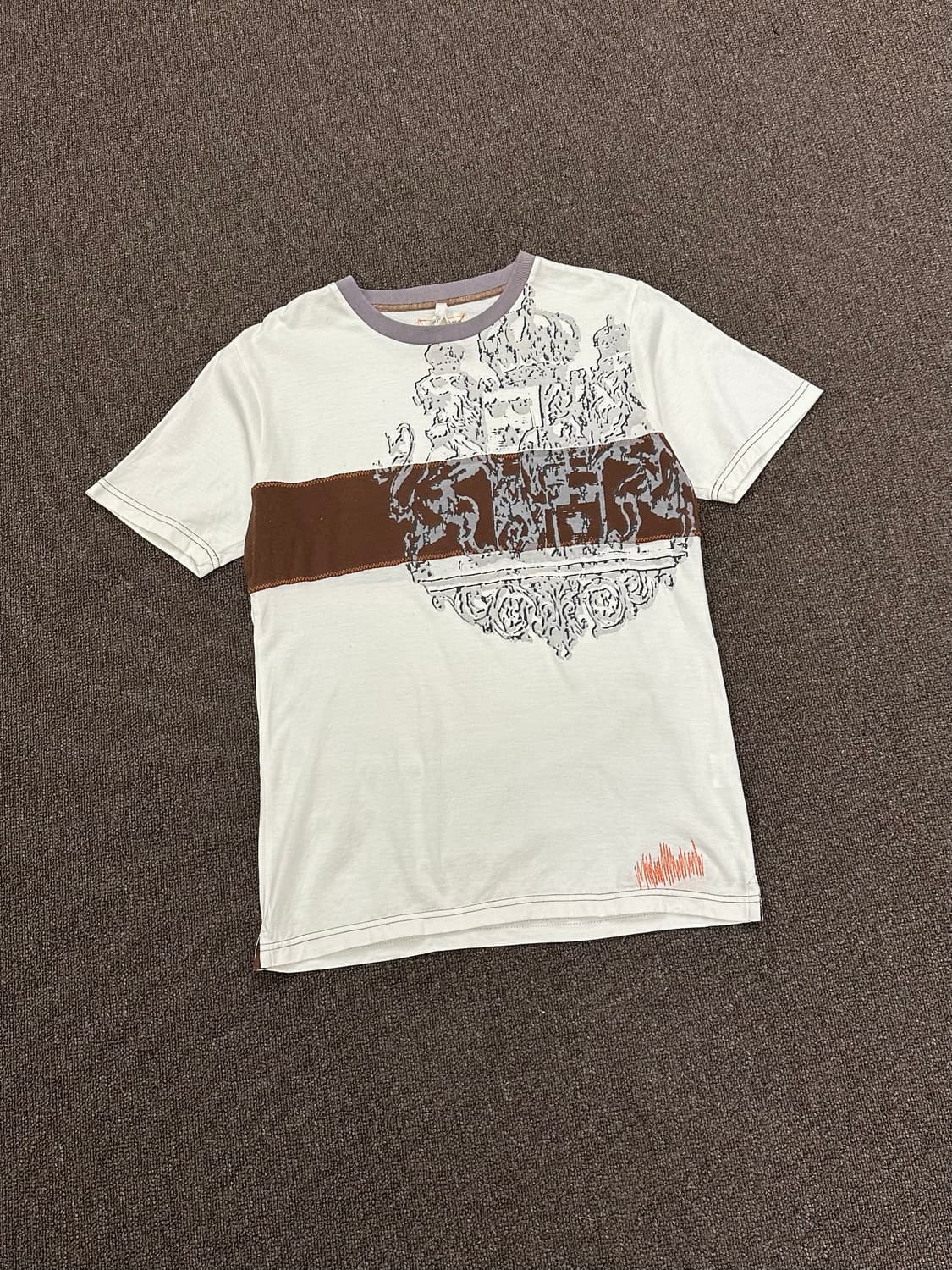 M)Japanese vintage 플록 프린팅 디테일 링거 반팔티 상품이미지1