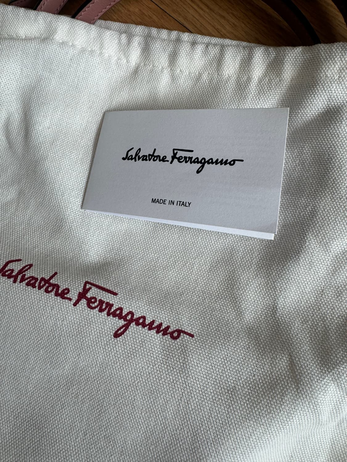 페레가모 woc 상품이미지7