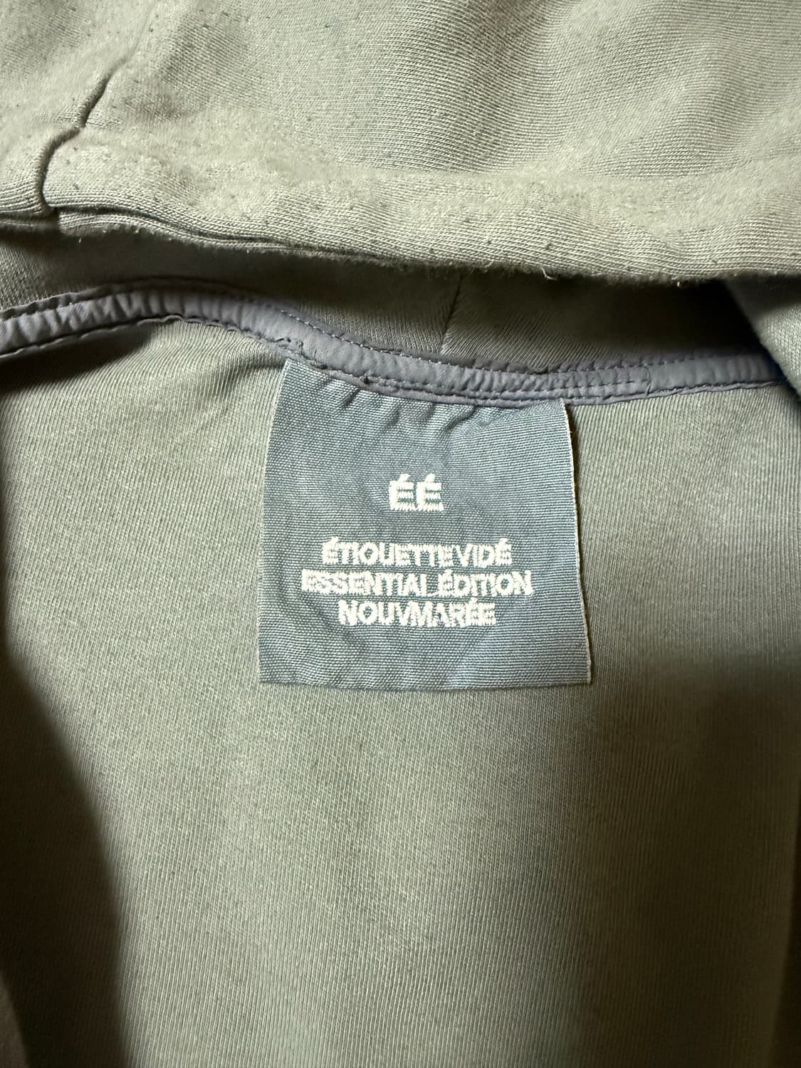 [M] 누마레 ee 커브드 후드 집업 그레이색 팝니다 상품이미지2