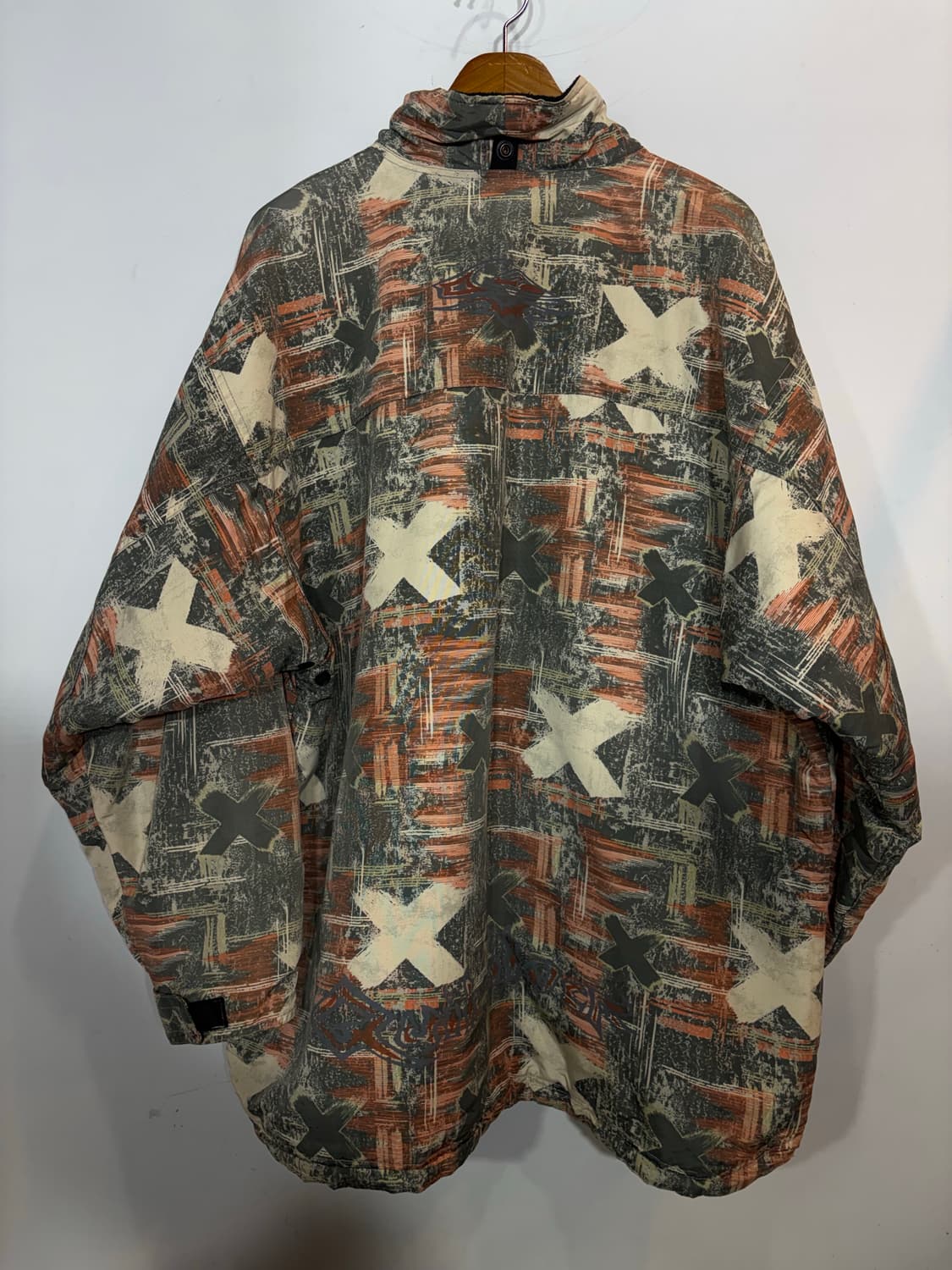 퀵실버 패턴 점퍼 상품이미지7