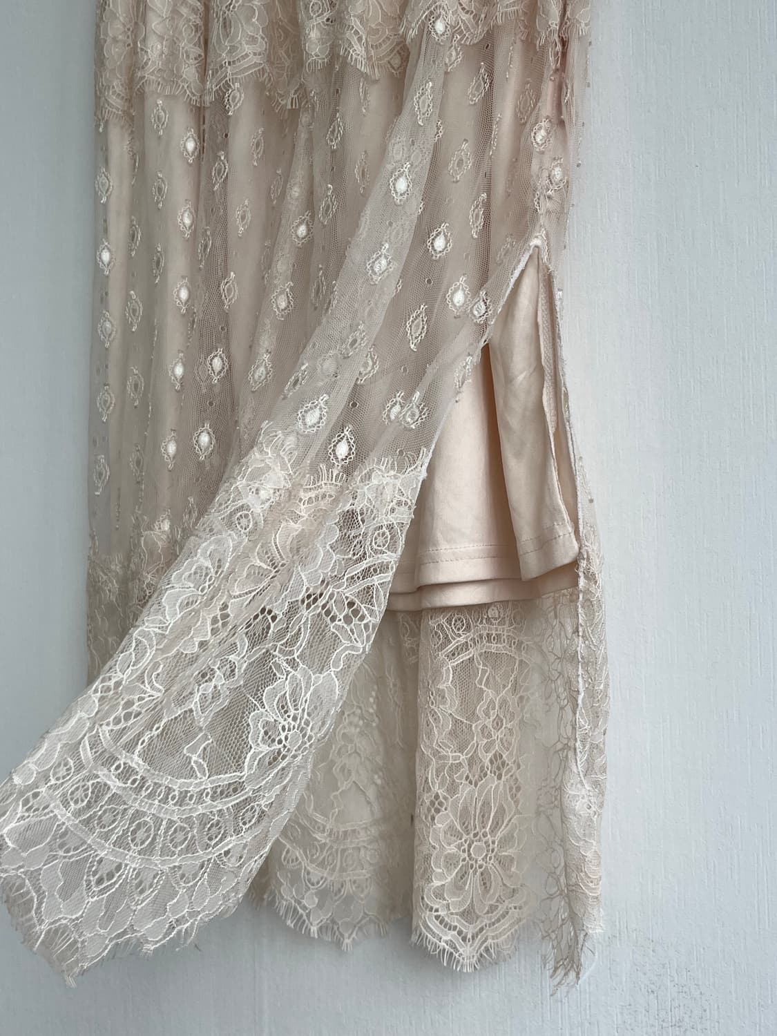 Vintage Beige Lace Midi Skirt 상품이미지3