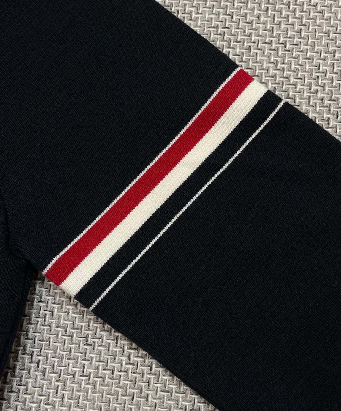 톰브라운 니트집업 상품이미지6