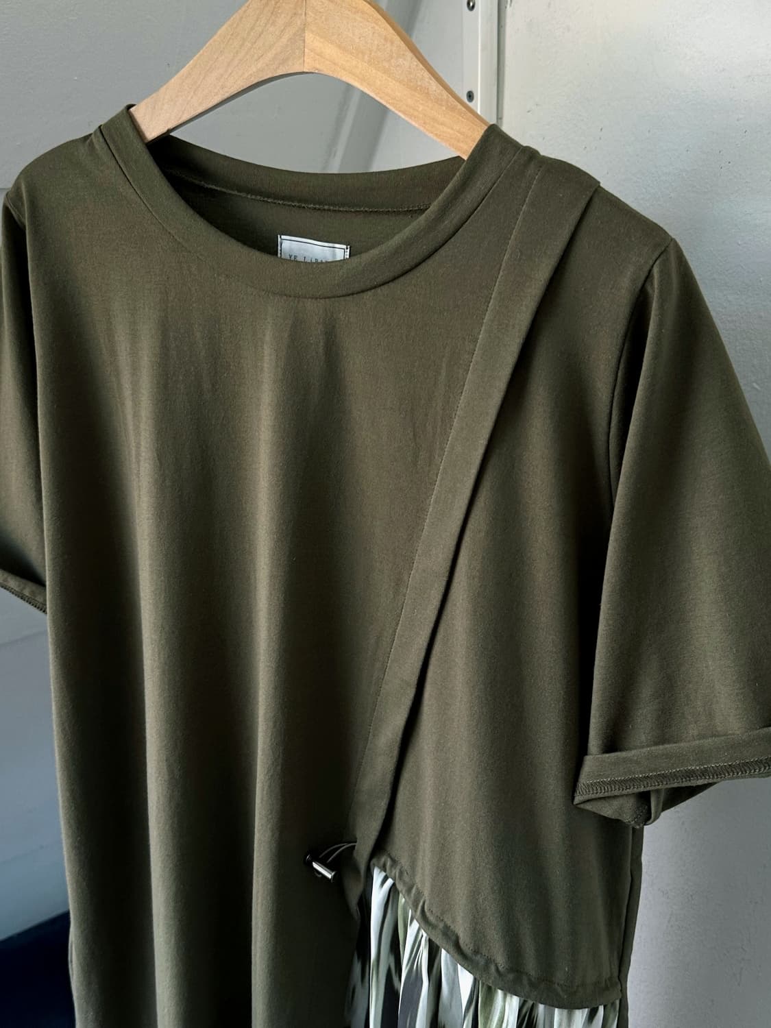 Design panel  short sleeve onepiece 상품이미지2