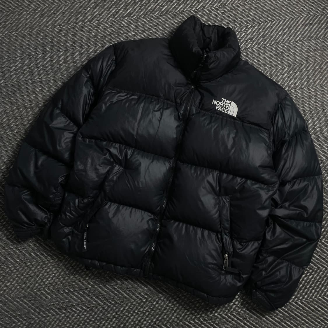 노스페이스 눕시 700 다운 푸퍼 패딩 블랙 y 4681 상품이미지1