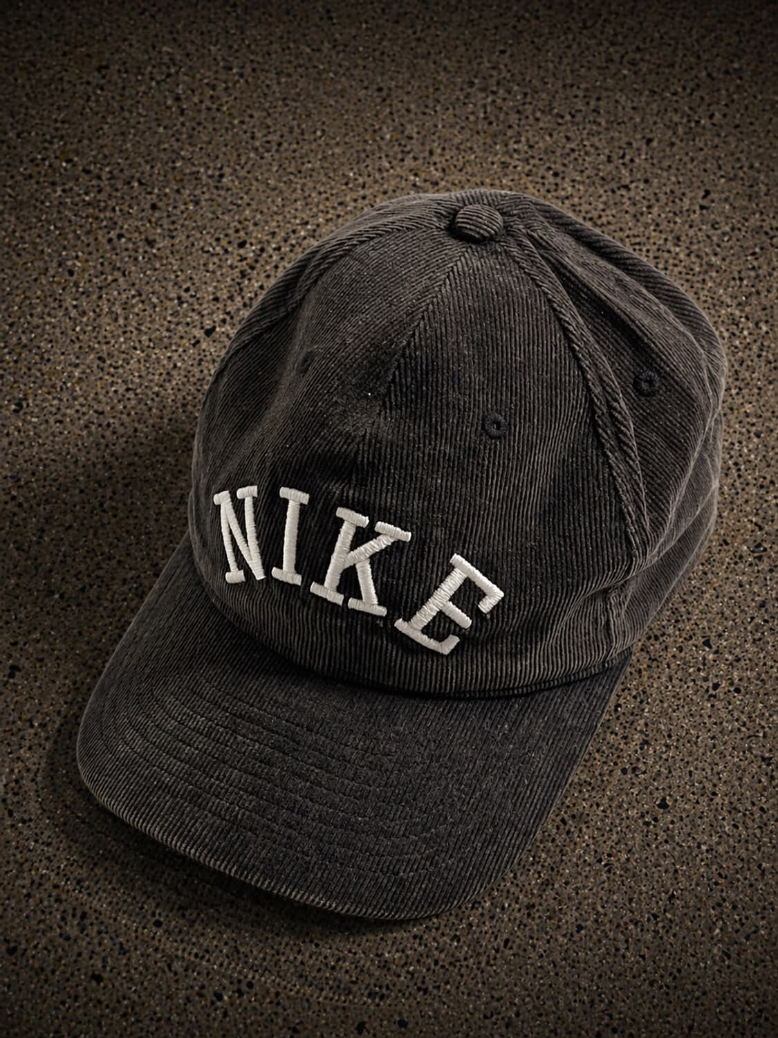 나이키 코듀로이 브라운 볼캡 상품이미지1