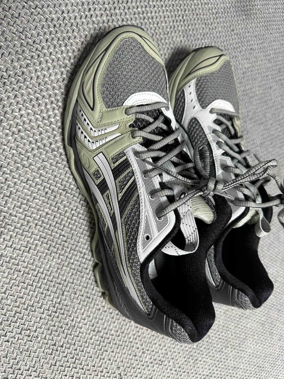 아식스 젤카야노14 피드몬트 그레이 282.5 상품이미지3