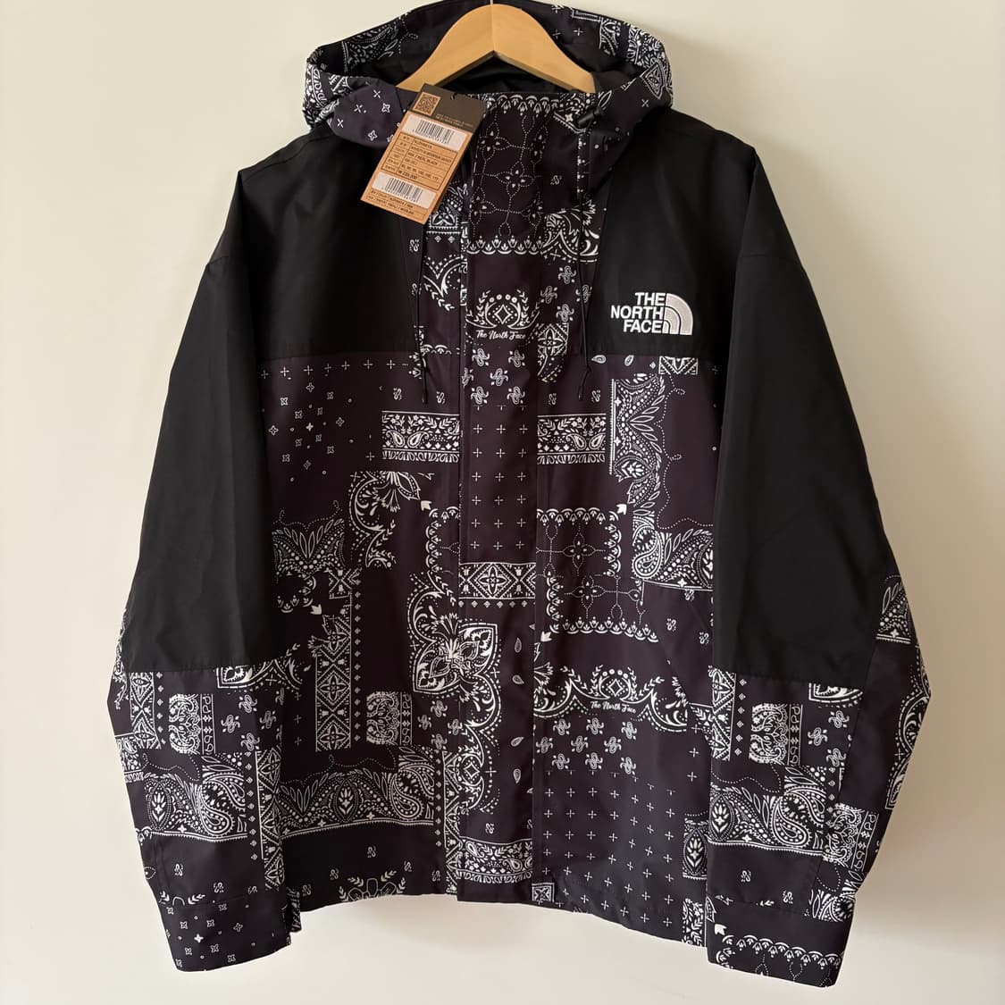 노스페이스 반다나 마운틴 바람막이 자켓 상품이미지1