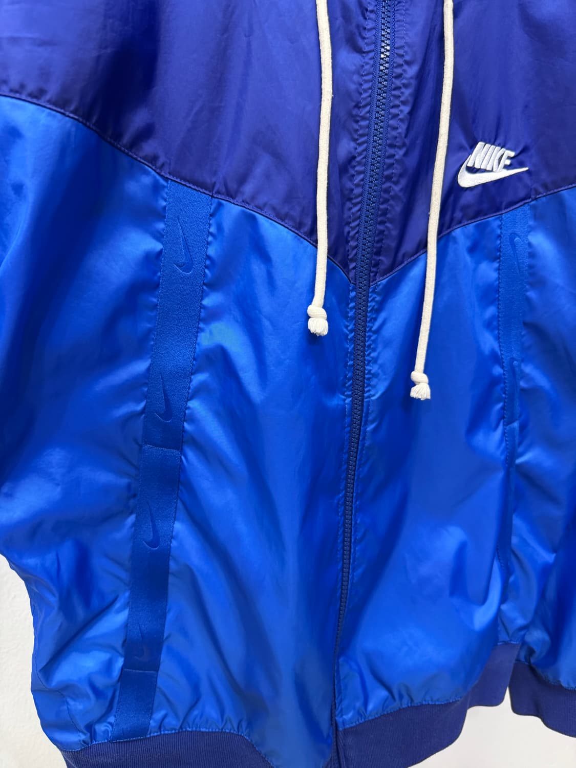 정품) 나이키 남성 바람막이 L 상품이미지3