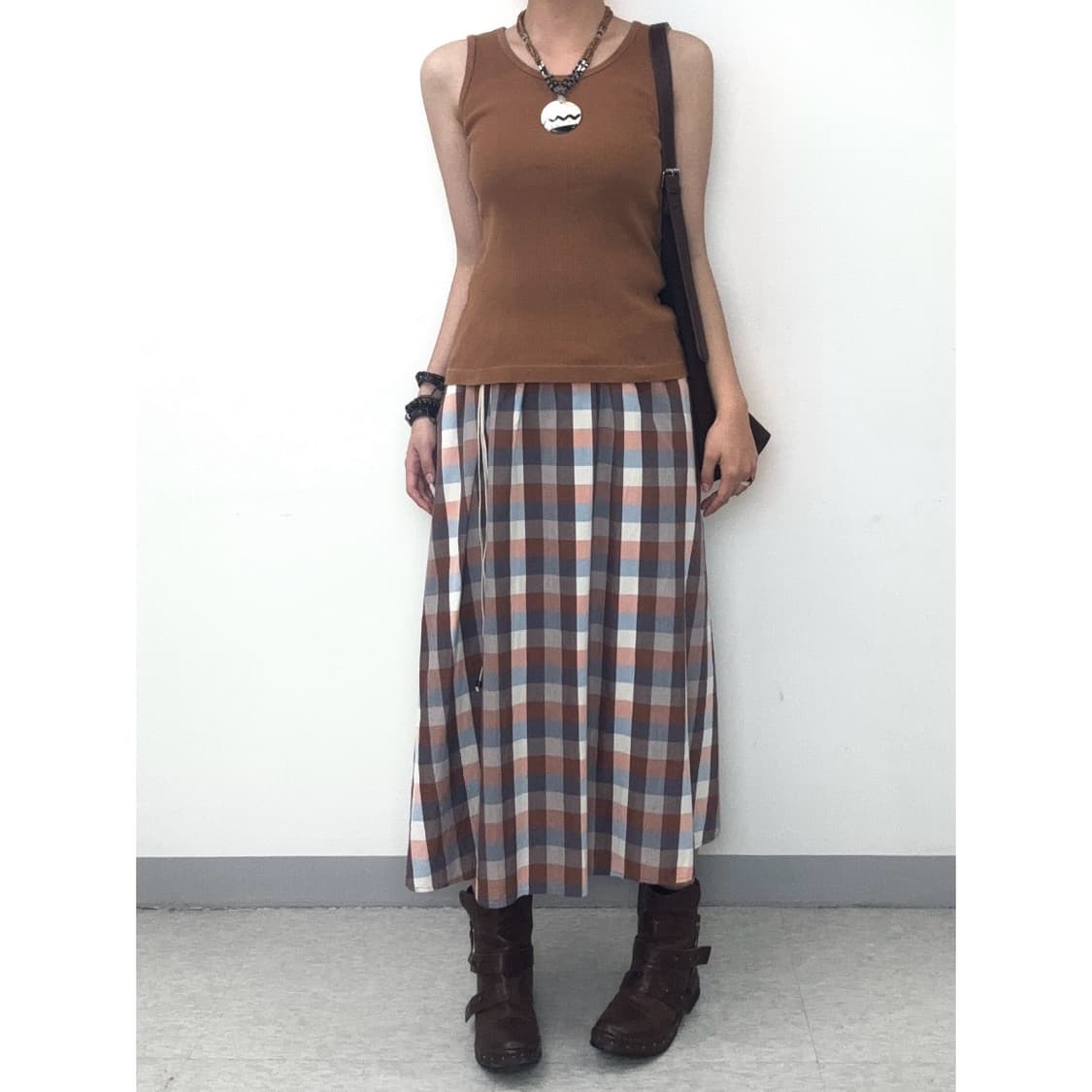 빈티지 브릭 슬리브리스 나시 상품이미지2