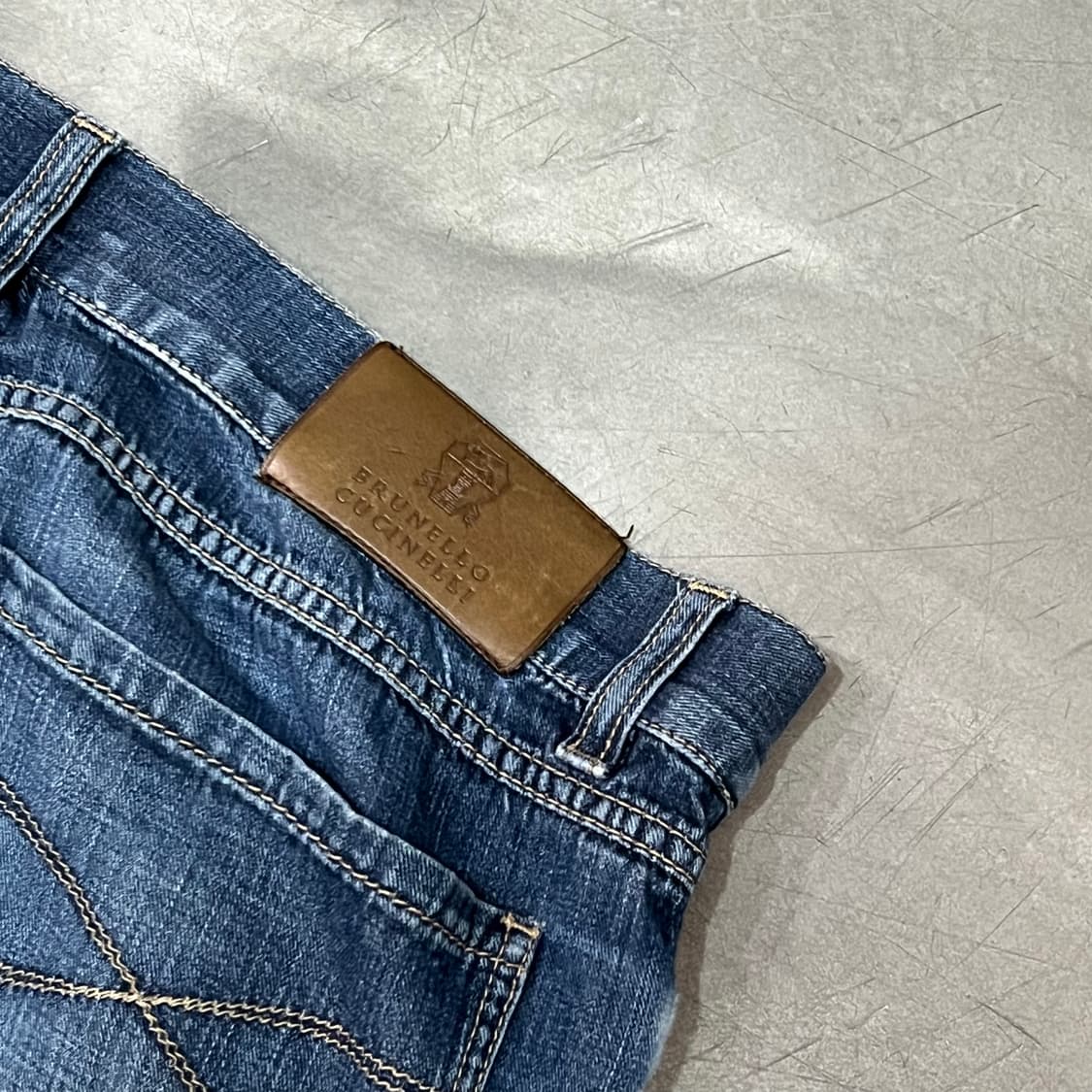  브루넬로 쿠치넬리 워싱 데님팬츠 +명품감정서 y15863 상품이미지5