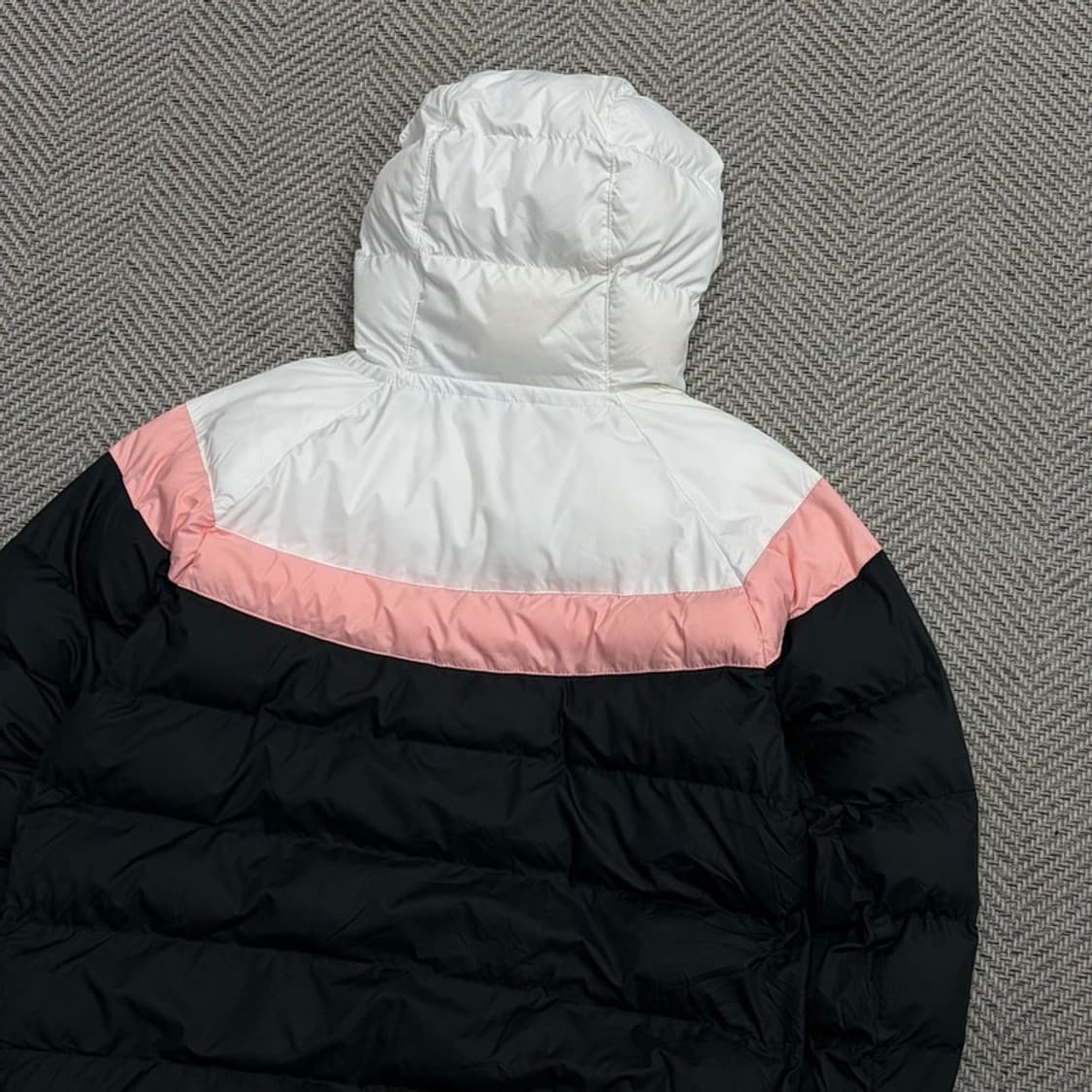 나이키 배색 후드 패딩 v1573 상품이미지5